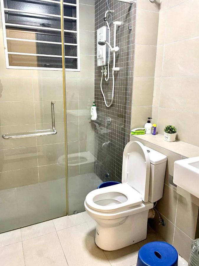 Homestay 3Br Near Setia Alam Shah Alam Extérieur photo